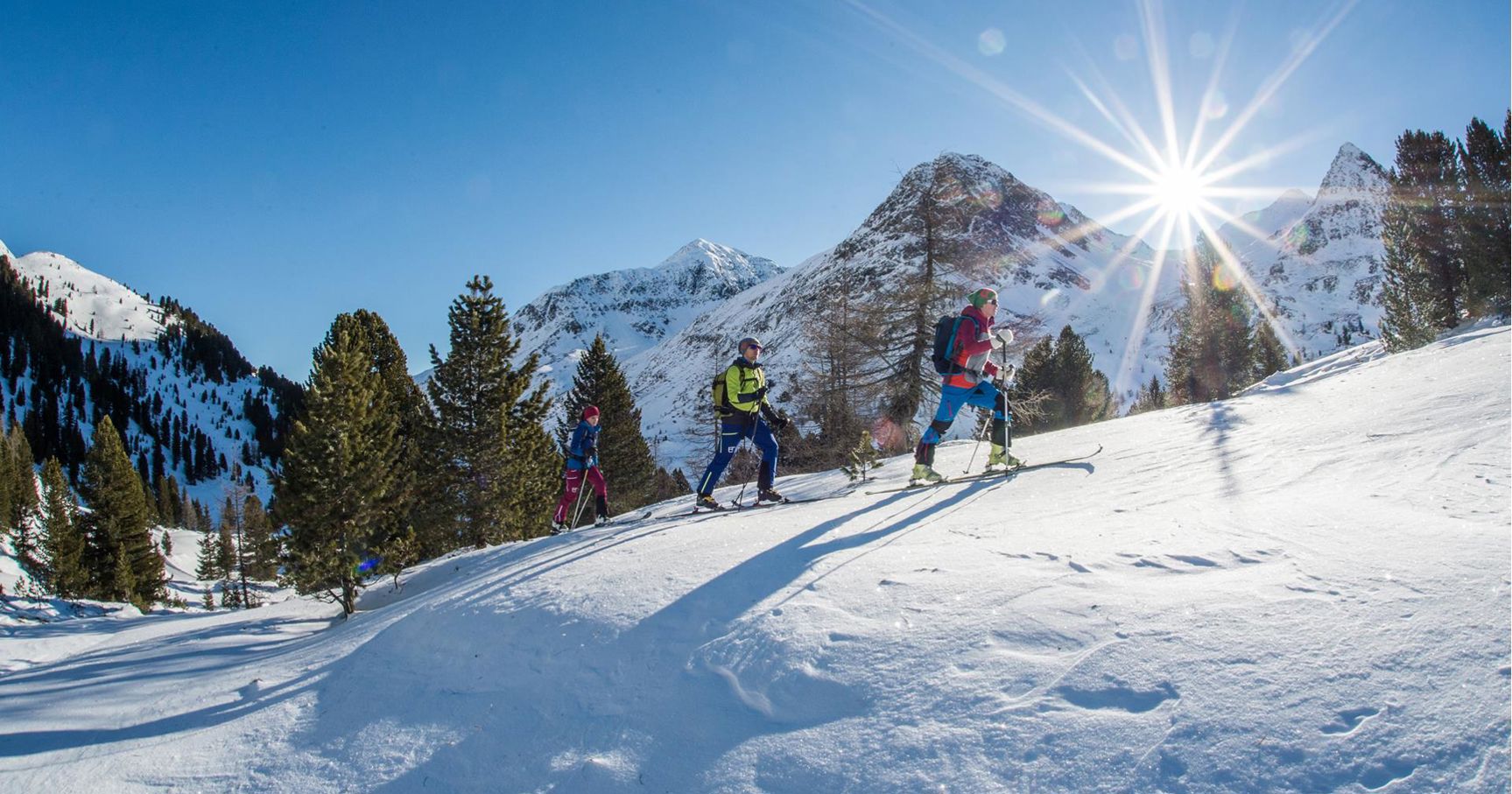 Skitour unter der Wintersonne